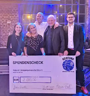 100x1000: Karin Zarth